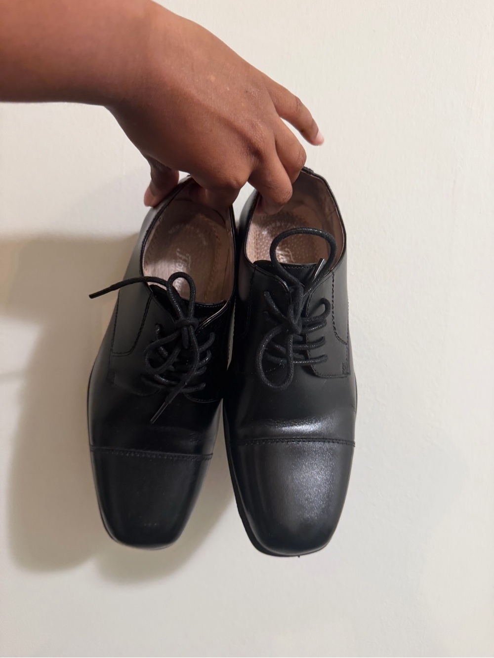 Classic Black Men’s Lace-Up Dress Shoes